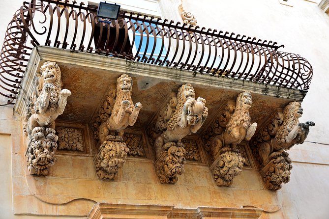 The Best Highlights 7 Day Sicily Tour 2024 - Day 5: Selinunte, salt roads, and Erice sweets