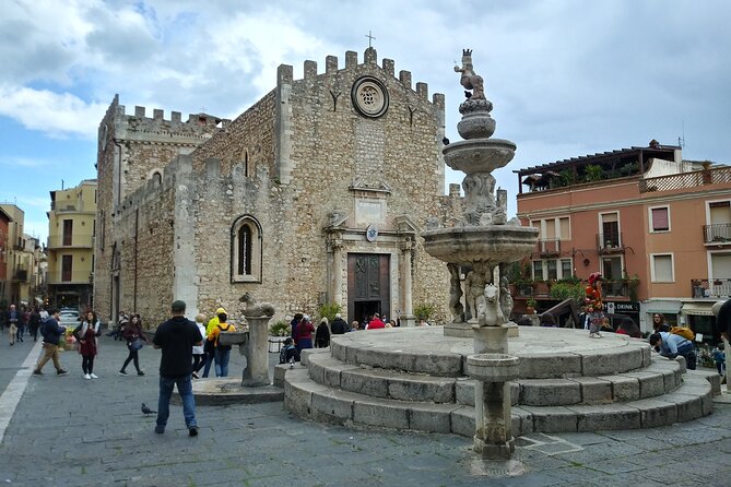 The Godfather and Taormina Tour from Messina - One hour along Corso Umberto