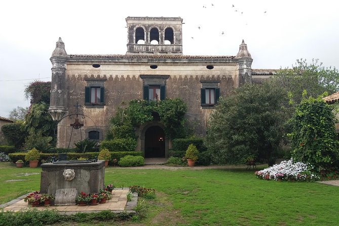 The Godfather Movie Tour - Savoca and the scene at Bar Vitelli