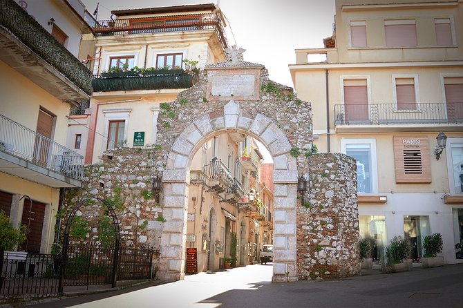 Tour ETNA-TAORMINA-ISOLA BELLA - Sea views and quiet time at Isola Bella