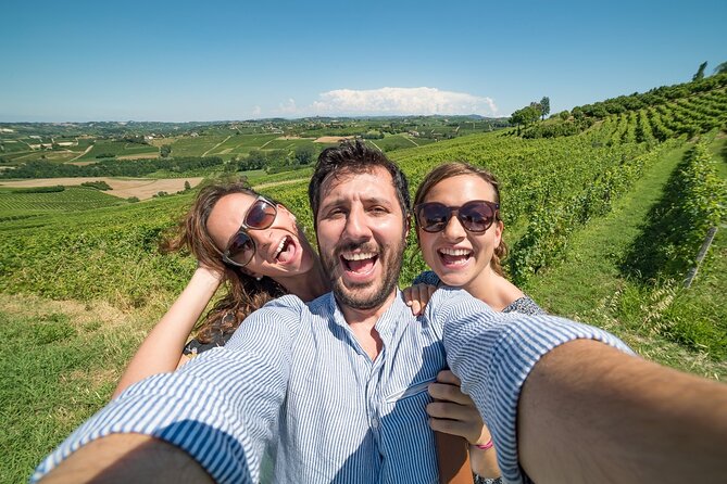 Tour of the Etna cellars, typical lunch and wine tasting - Key points at a glance