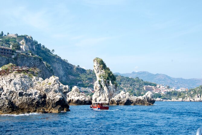 Tour to Baia di Taormina, Isola Bella and Naxos - Who will enjoy this boat trip most