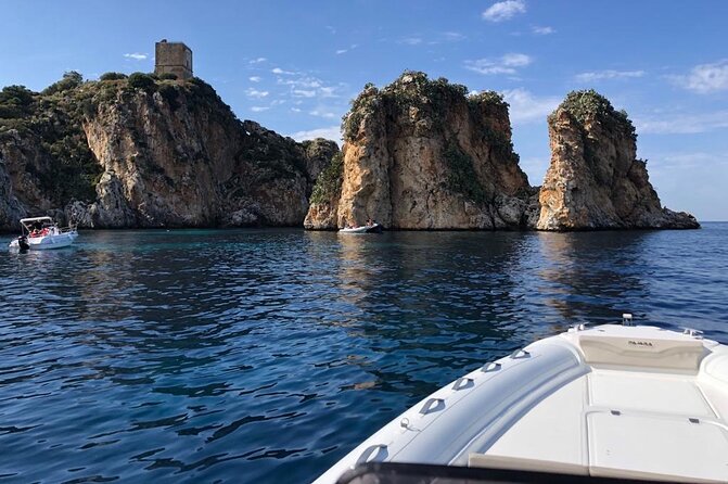 Tour to San Vito lo Capo Zingaro reserve and Castellammare - Why this small boat makes the difference