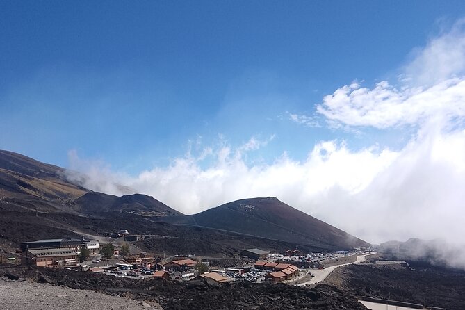 Tour two wineries of Etna wine tasting and lunch - Patrizia, private driving, and a more personal pace