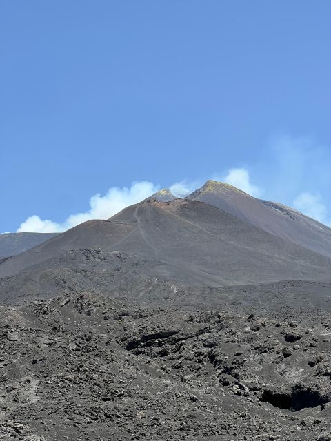 Trekking at 3000 meters on Etna - Reaching the explosive craters from 2002