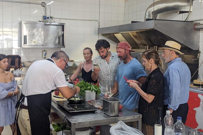 Visit of the Ortigia market and cooking class of typical dishes - Why the market visit adds value