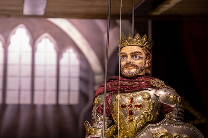 Visit to the Museum and show of Sicilian puppets in Syracuse - Key points at a glance