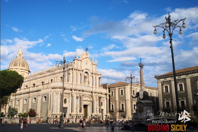 WalkingTour CATANIA - discovering the city of lava with a licensed guide - How the guides shape the experience